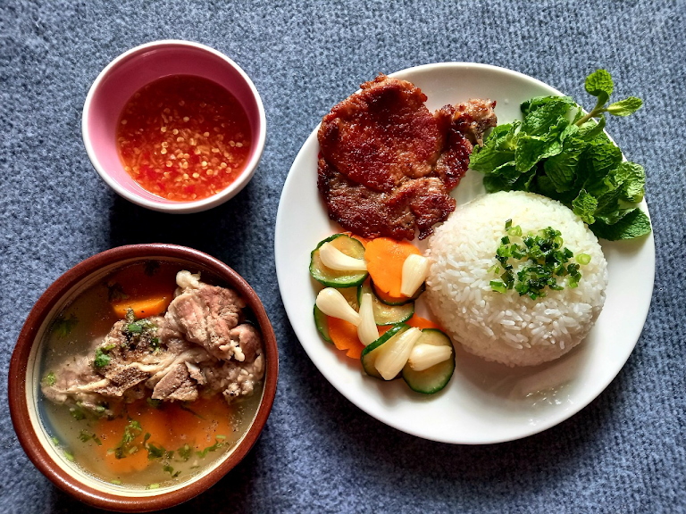 Com Tam Vietnam Food