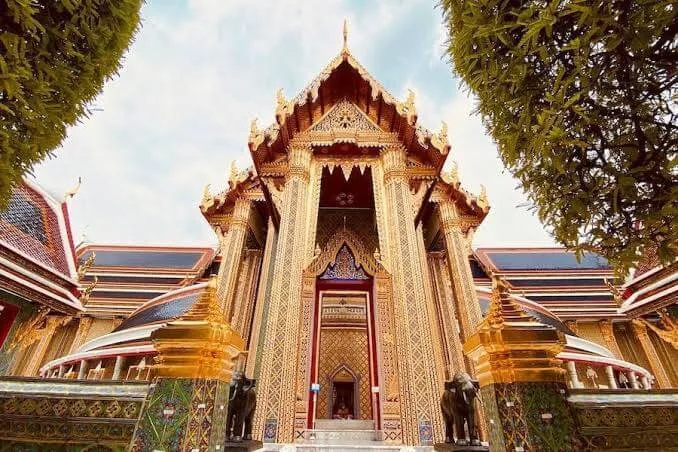 Thai temples bangkok