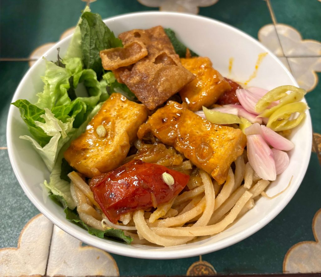 Vegan Cao Lau in Hoi An