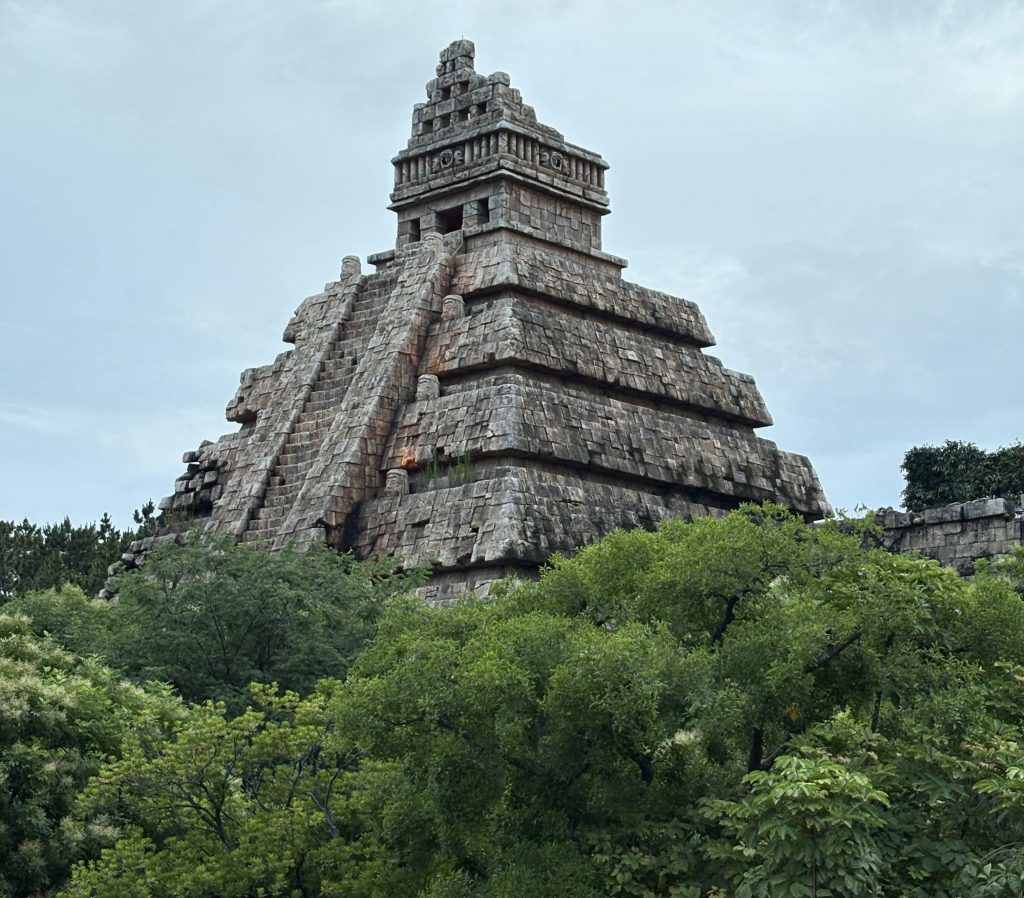 Indiana Jones Disney Sea