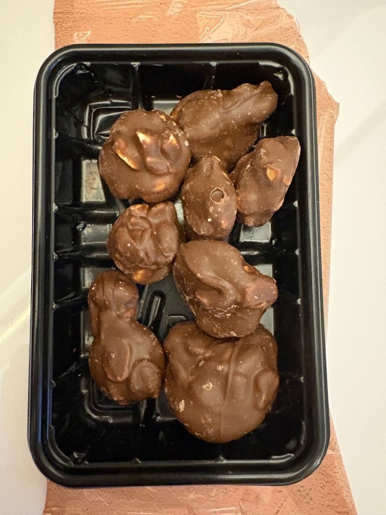 Peanut & Chocolate Clusters