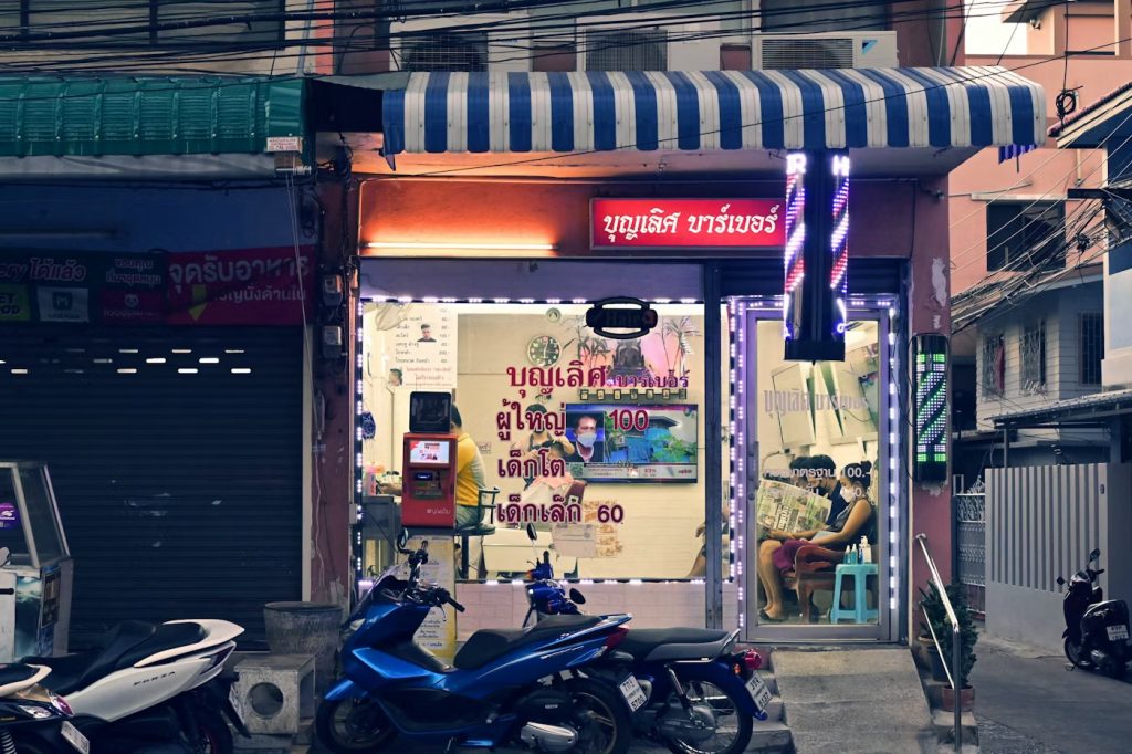 How much to tip for hair cuts