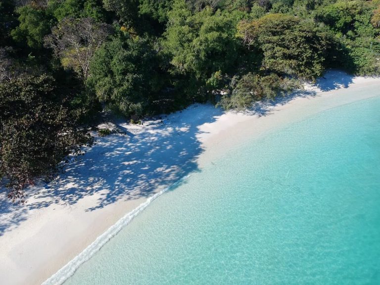 Koh Samet Travel Guide: How to Get There, Best Beaches & Where to Stay