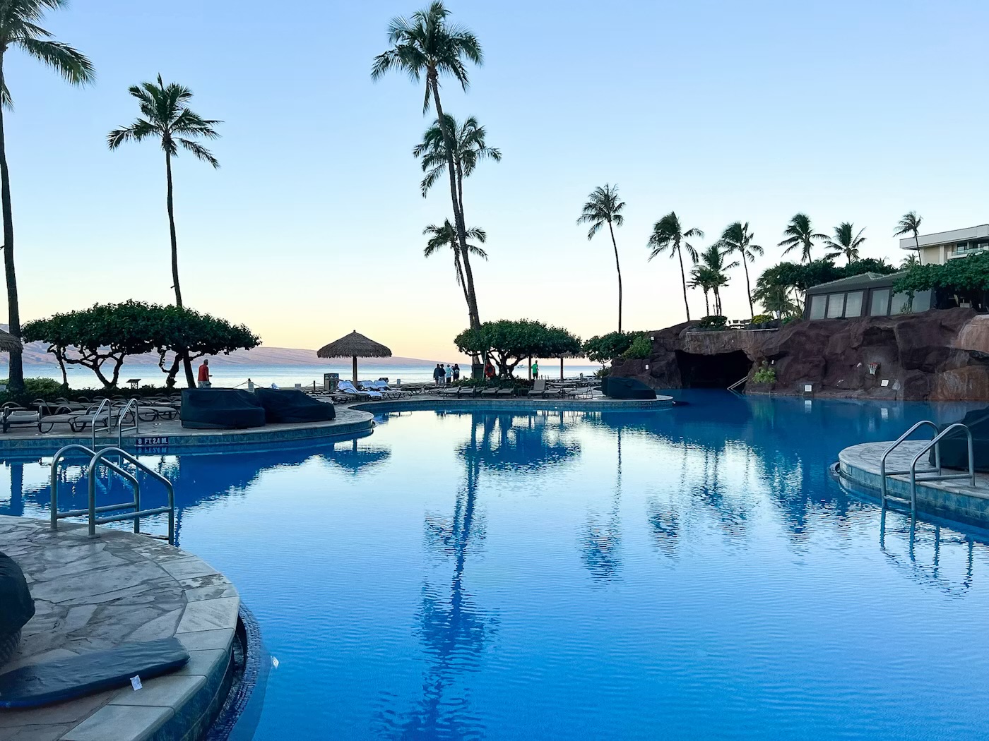 Luxury Hotel Resort Pool Vacation