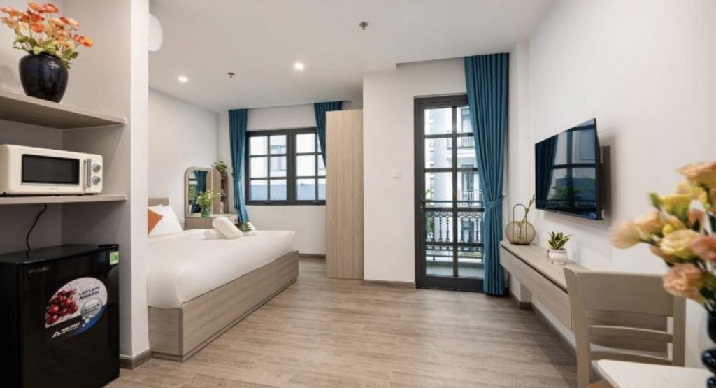 Modern Studio Apartment